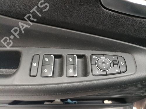 Used Left front window switch Left front window switch 38264898 38264898