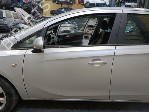 Used Left front door Left front door OPEL CORSA E (X15) 1.3 CDTI (08, 68) (95 hp) 40010232 40010232