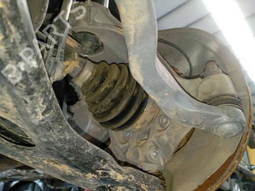 Used Right front steering knuckle BMW 1 (F40) 118 d (150 hp) 29204845