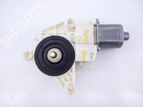 Used Left rear window motor MERCEDES-BENZ C-CLASS (W204) C 200 CDI (204.001) (136 hp) 18122050