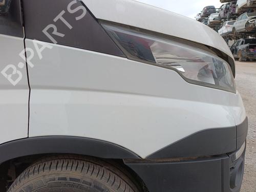 right-front-fenders-iveco-daily-vi-platformchassis-2014-37230839 main image