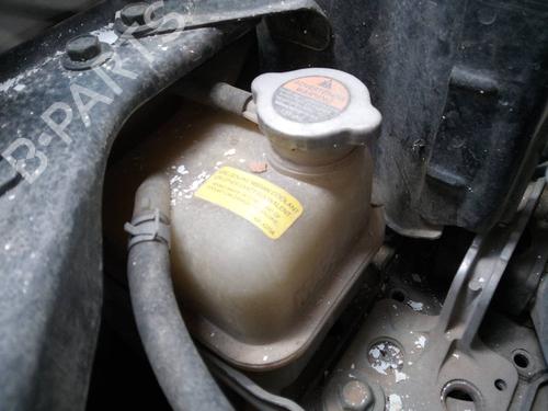 Used Expansion tank NISSAN X-TRAIL II (T31) 2.0 dCi 4x4 (150 hp) 16244818