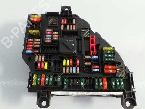 Used Fuse box BMW 5 (F10) 520 d (184 hp) 1776071