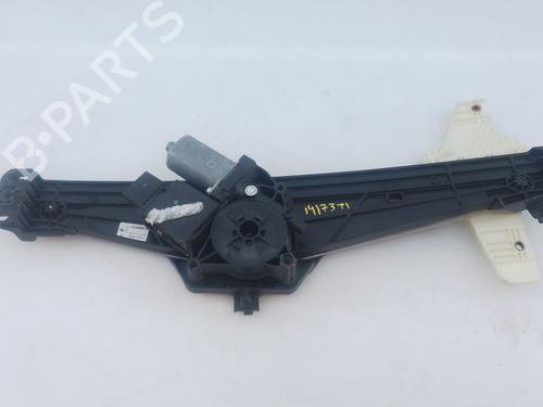 Rudehejsemekanisme venstre bagtil Rudehejsemekanisme venstre bagtil PEUGEOT 3008 II SUV (MC_, MR_, MJ_, M4_) 1.6 BlueHDi 120 (120 hp) 33843619 33843619