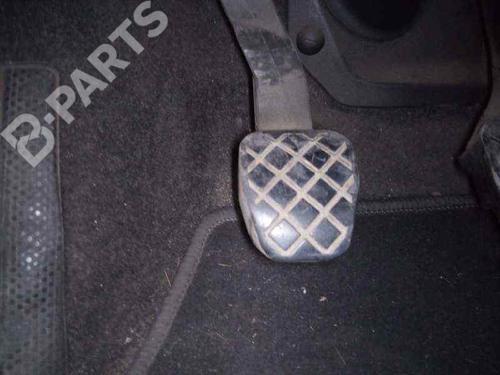 Used Clutch pedal Clutch pedal SKODA ROOMSTER Praktik (5J) 1.4 TDI (70 hp) 8787876 8787876