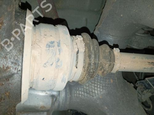 Used Right rear driveshaft BMW 5 Touring (F11) 530 d xDrive (258 hp) 31038657
