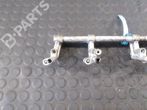 Rail D'Injecteurs VW TOUAREG (7LA, 7L6, 7L7) 2.5 R5 TDI | BP8792578M98 