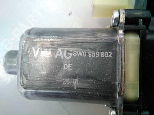 Vindusheismekanisme høyre foran AUDI A4 B9 (8W2, 8WC) 2.0 TDI | BP5588910C23 