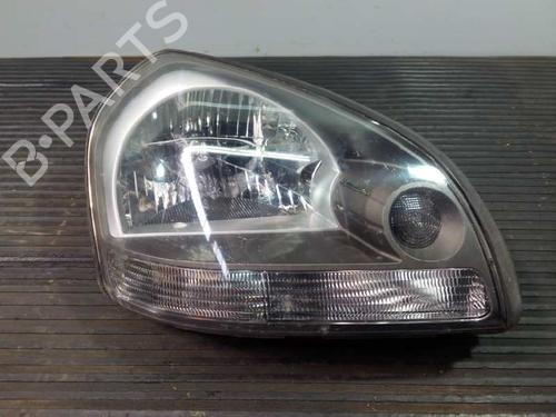 Used Right headlight HYUNDAI TUCSON (JM) 2.0 CRDi (150 hp) 3486057