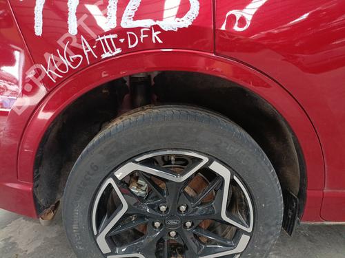 hjre-bagtil-skrm-liste-ford-kuga-iii-dfk-2019-36989791 main image