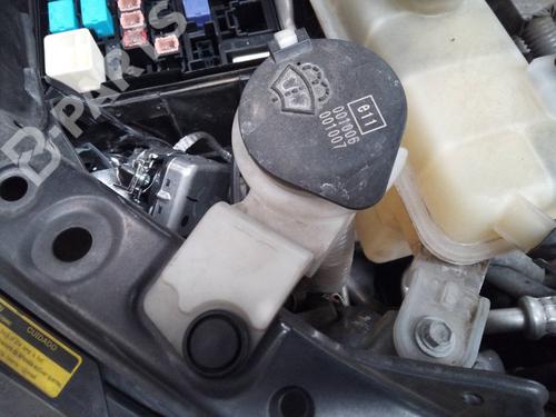 windscreen-washer-tank-toyota-rav-4-iv-_a4_-22-d-4wd-ala49-2012-2013-2014-2015-2016-2017-2018-2019-9267735 main image