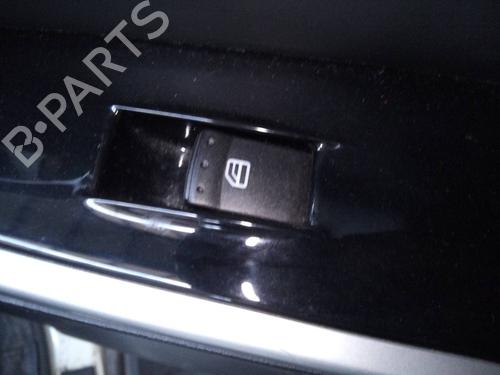 Used Right rear window switch SSANGYONG KORANDO (CK) [2010-2025]  17008615