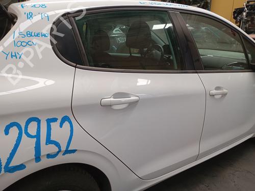 Right rear door PEUGEOT 208 I (CA_, CC_) 1.5 BlueHDI 100 | BP26460933C5
