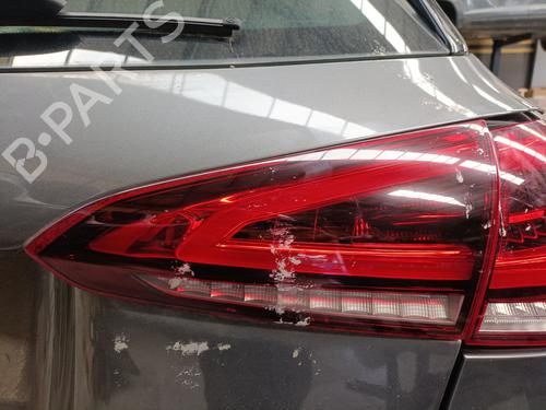 Used Right tailgate light Right tailgate light MERCEDES-BENZ A-CLASS (W177) A 180 d (177.003) (116 hp) 40020567 40020567