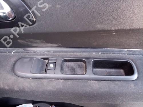 Used Right front window switch PEUGEOT 5008 (0U_, 0E_) 1.6 HDi (112 hp) 17010966