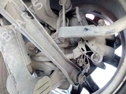 Used Right rear steering knuckle CITROËN C5 III (RD_) [2008-2017]  3437814