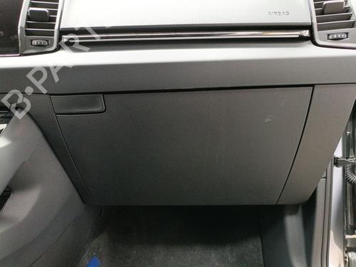 Used Glove box SKODA KAROQ (NU7, ND7) 1.5 TSI (150 hp) 28166431