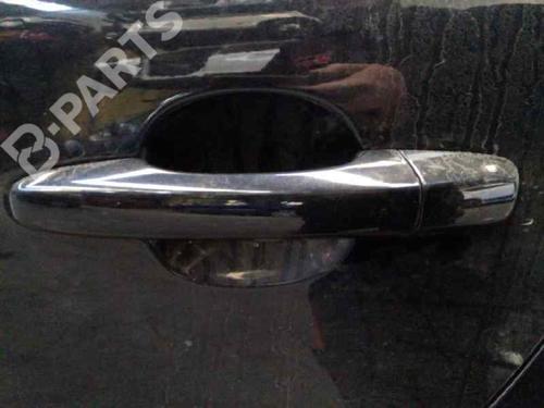 rear-left-exterior-door-handle-volvo-v40-hatchback-525-d2-31276437-e3-b5-42-3-2012-2013-2014-2015-2016-2017-2018-2019-2779901 main image