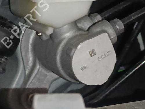 hovedbremsecylinder-vw-multivan-t7-stm-stn-2021-38647088 main image