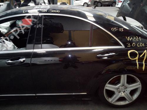 Used Left rear door MERCEDES-BENZ S-CLASS (W221, V221) [2005-2013]  8214966