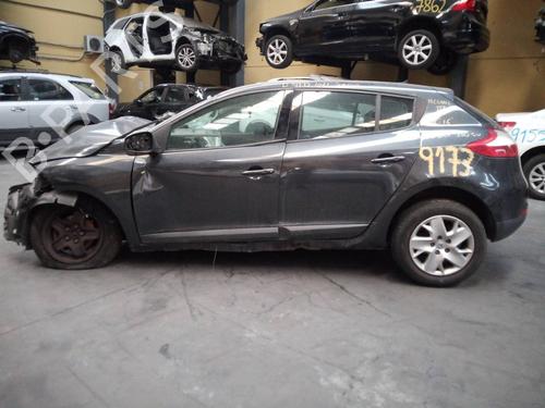 Fuse box RENAULT MEGANE III Hatchback (BZ0/1_, B3_) 1.5 dCi (BZ09, BZ0D, BZ1W, BZ29, BZ14) | BP11420978E1 