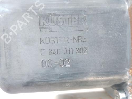 Front left window mechanism BMW X3 (E83) 2.0 d | BP33844954C22 - Image 5