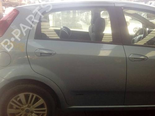 Used Right rear door FIAT PUNTO (188_) 1.3 JTD 16V (70 hp) 18143314