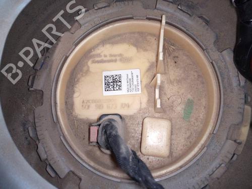 Used Fuel pump AUDI Q3 Sportback (F3N) 40 TDI quattro (200 hp) 18958260