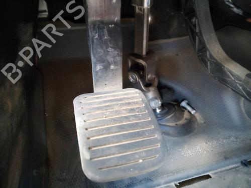 Used Clutch pedal FIAT DUCATO Van (250_) 150 Multijet 2,3 D (150 hp) 16844645