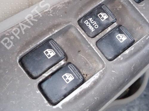 Used Left front window switch HYUNDAI TUCSON (JM) [2004-2019]  21770905