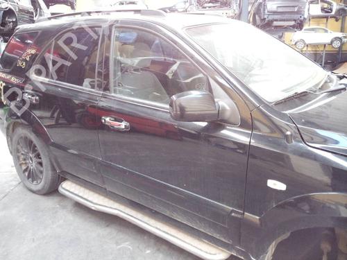 Right front door KIA SORENTO I (JC) 2.5 CRDi 4WD | BP11383758C3 