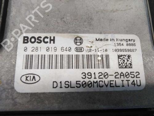 Engine control unit (ECU) KIA SPORTAGE III (SL) 1.7 CRDi | BP6008558M57 