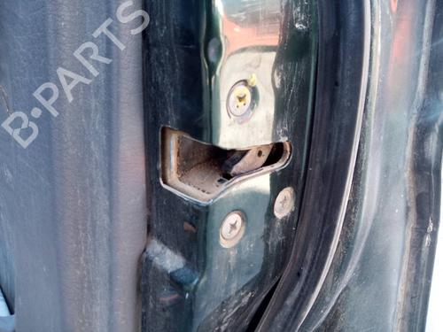 Used Front right lock NISSAN TERRANO II (R20) 2.7 TDi 4WD (125 hp) 13582531