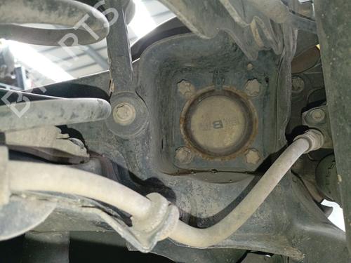 Used Right rear steering knuckle Right rear steering knuckle 36808045 36808045