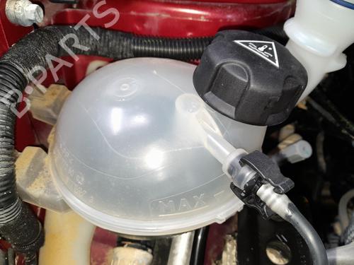 Used Expansion tank PEUGEOT 2008 I (CU_) 1.2 THP 110 / PureTech 110 (110 hp) 24470313