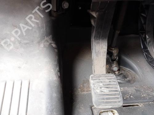 Clutch pedal PEUGEOT BOXER Bus | BP20974457I13