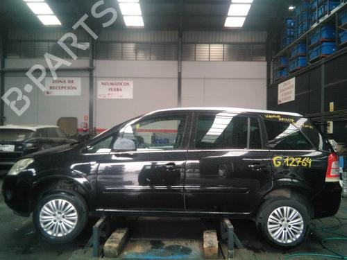 Fuse box OPEL ZAFIRA / ZAFIRA FAMILY B (A05)  | BP24168438E1 