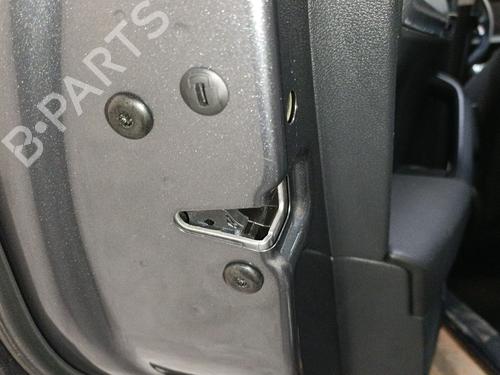 rear-left-lock-skoda-karoq-nu7-nd7-2017-33436998 main image