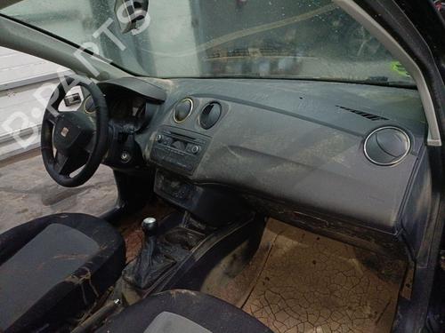 Tableau de bord SEAT IBIZA IV (6J5, 6P1) 1.6 TDI (90 hp) 32122014