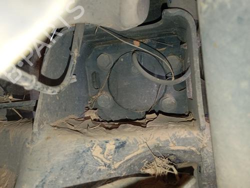 Højre hjullejehus spindel NISSAN QASHQAI / QASHQAI +2 I (J10, NJ10, JJ10E) 1.6 dCi (130 hp) 28070635