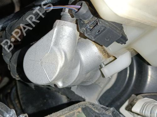 brake-master-cylinder-vw-t-cross-c11-d31-2018-32492923 main image