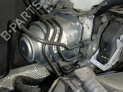 Used ABS pump ABS pump VOLVO XC40 (536) B3 Mild-Hybrid (163 hp) 40079797 40079797