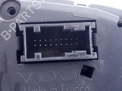 Instrument cluster PEUGEOT 406 (8B) 1.8 BiFuel | BP15827166C47 
