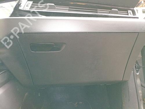 Dashboardkastje Dashboardkastje AUDI A1 Sportback (GBA) 30 TFSI (110 hp) 33942668 33942668
