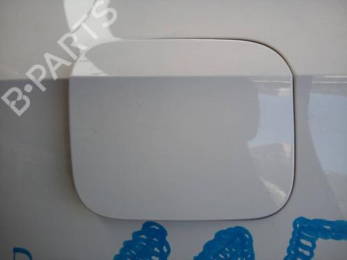 Używane Klapa wlewu paliwa SKODA RAPID (NH3, NK3, NK6) 1.6 TDI (115 hp) 14244254