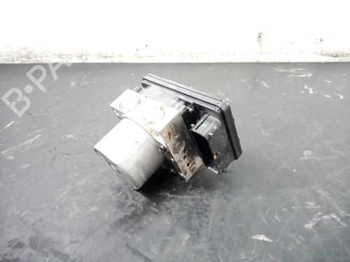 Used ABS pump KIA SPORTAGE III (SL) 1.7 CRDi (116 hp) 15132087