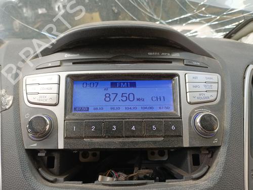 Used Radio HYUNDAI ix35 (LM, EL, ELH) 1.7 CRDi (116 hp) 29158815