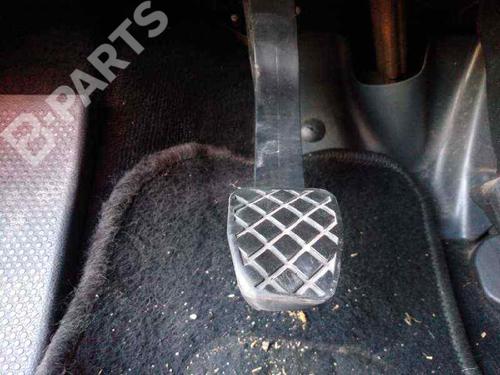 Used Clutch pedal Clutch pedal VW PASSAT B7 Variant (365) 1.6 TDI (105 hp) 8786796 8786796