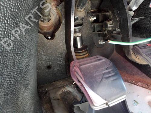 Used Clutch pedal FORD TRANSIT Van (FA_ _) 2.4 DI RWD (FAA_, FAB_, FAC_, FAD_) (120 hp) 16066622