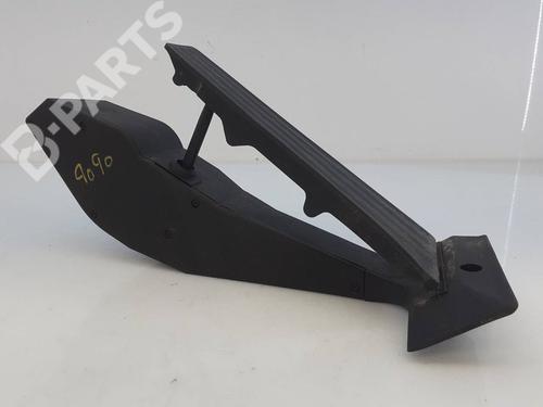 Used Pedal Pedal BMW 3 (E90) 320 d (177 hp) 8298912 8298912